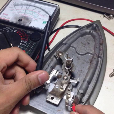 SỬA BÀN ỦI TẠI NHÀ
